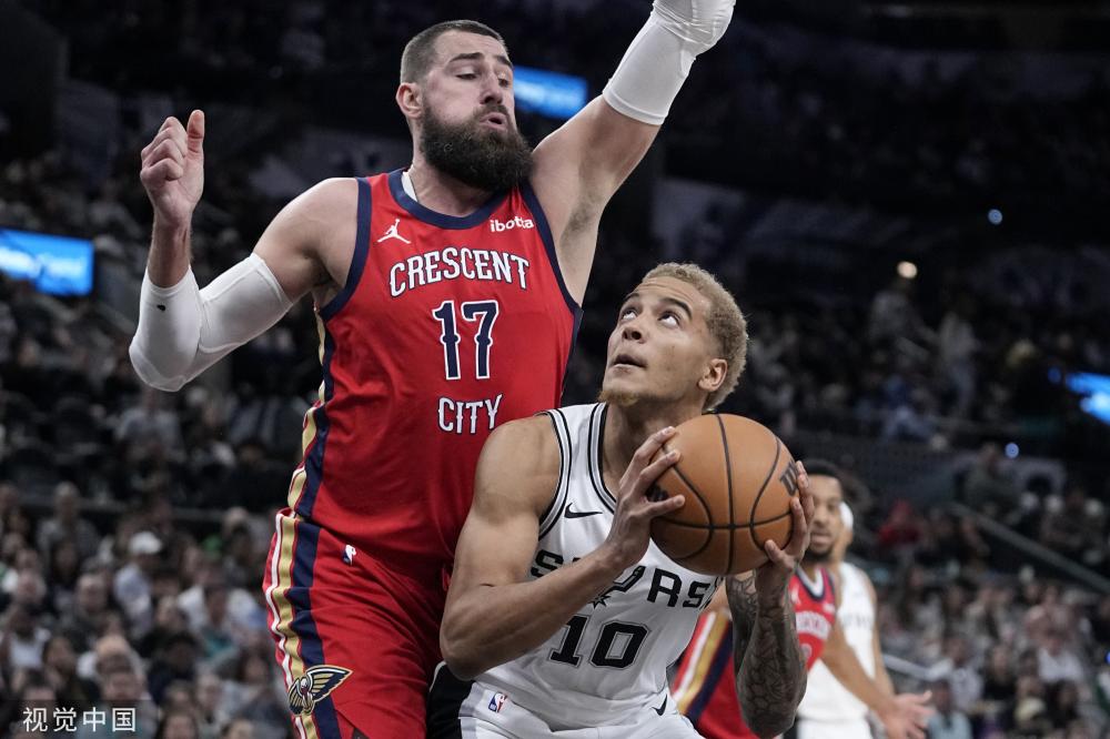 而詹姆斯和 而詹姆斯和